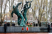 Фото Памятник воинам Керченско-Феодосийского десанта в Феодосии
